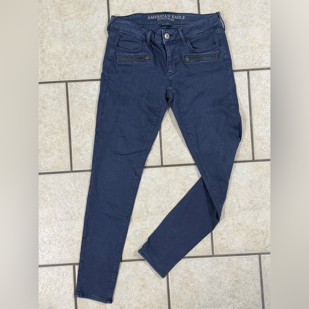 American Eagle Outfitters Navy Jeans with Zipper Pockets, Jeggings